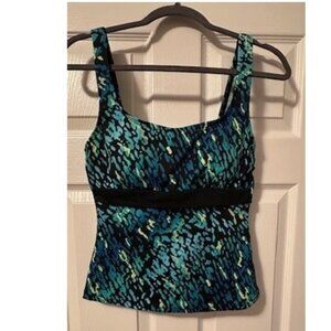 St John's Bay tankini top, size 10